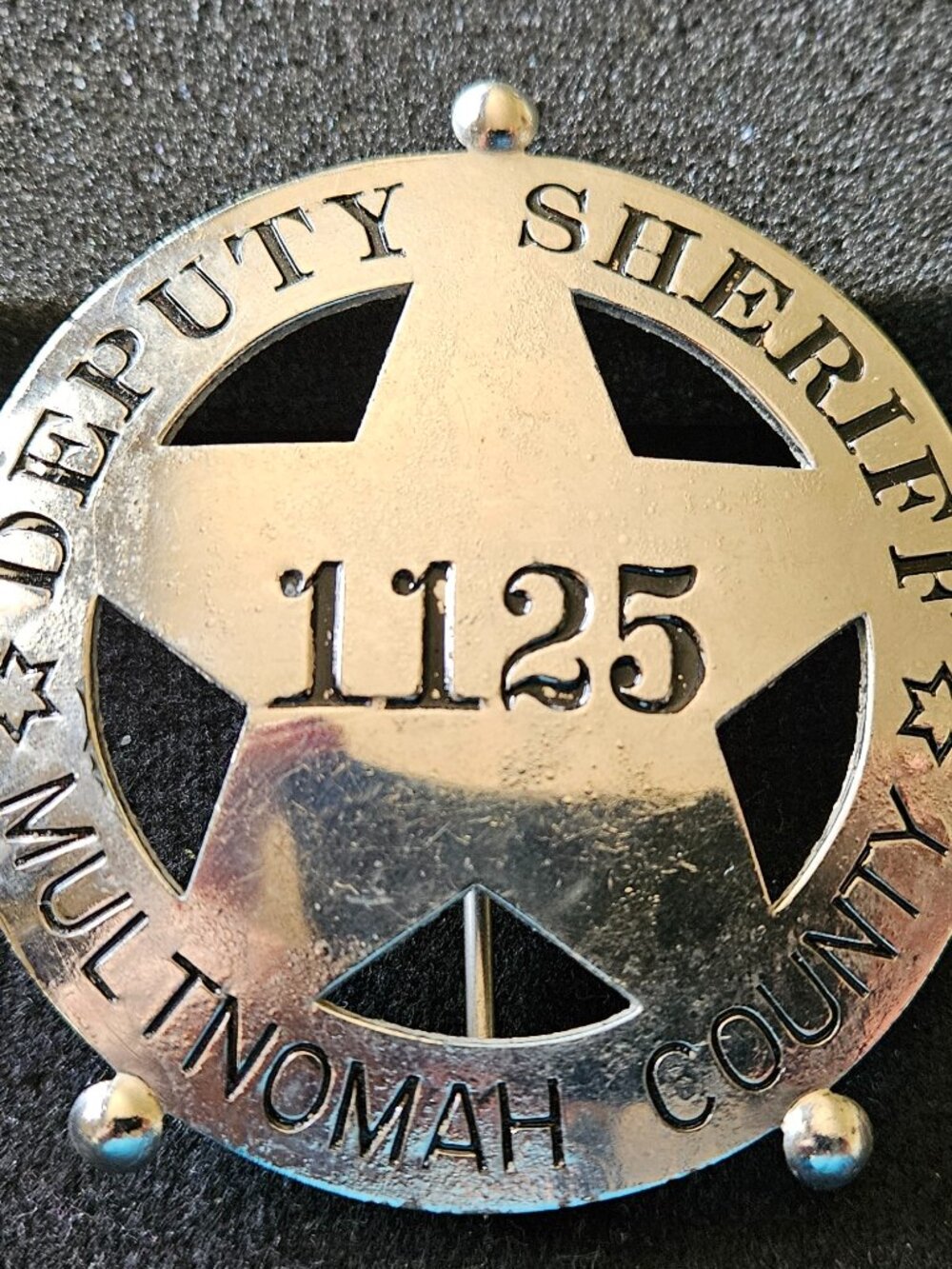 Portland Oregon Multnomah County - Deputy Sheriff obsolete badge